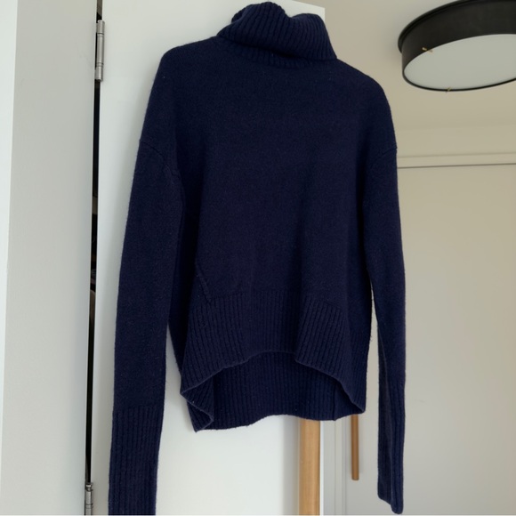 & Other Stories Deep Blue Knitwear Wool Winter Turtleneck. S size, true to size - Picture 8 of 9